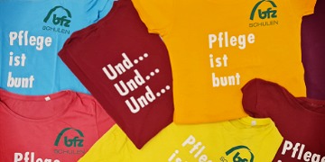 Pflege ist bunt - T-Shirts